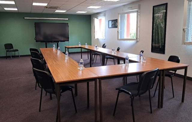 Hôtel Spa Restaurant Beuzeville · Relax Hotel Beuzeville Honfleur 