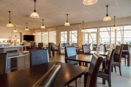 Restaurant Bar Beuzeville · Relax Hotel Beuzeville Honfleur