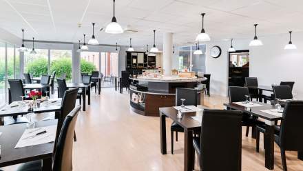 Restaurant Bar Beuzeville · Relax Hotel Beuzeville Honfleur