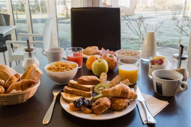 Hôtel Spa Restaurant Beuzeville · Relax Hotel Beuzeville Honfleur 